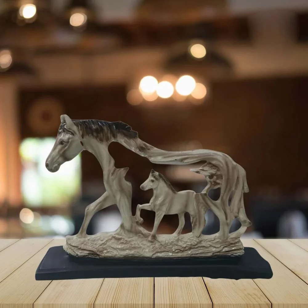 Horse Statue With Baby Horse