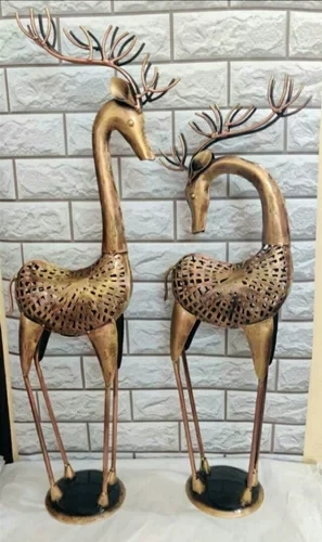 Deer Decor With Cutting